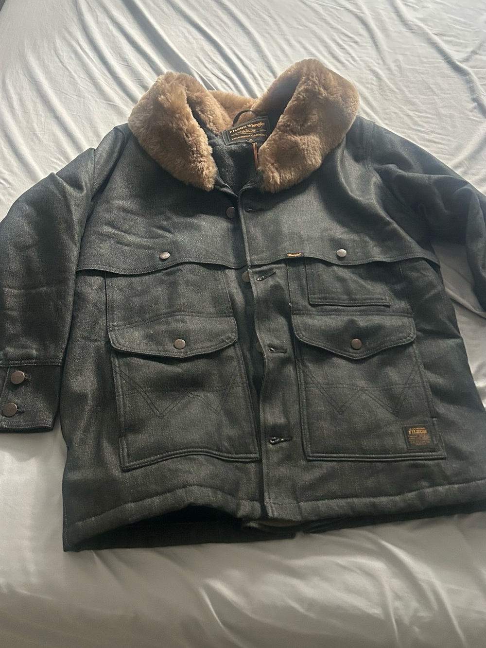 Filson x Wrangler Packer Coat - Picture 2 of 8
